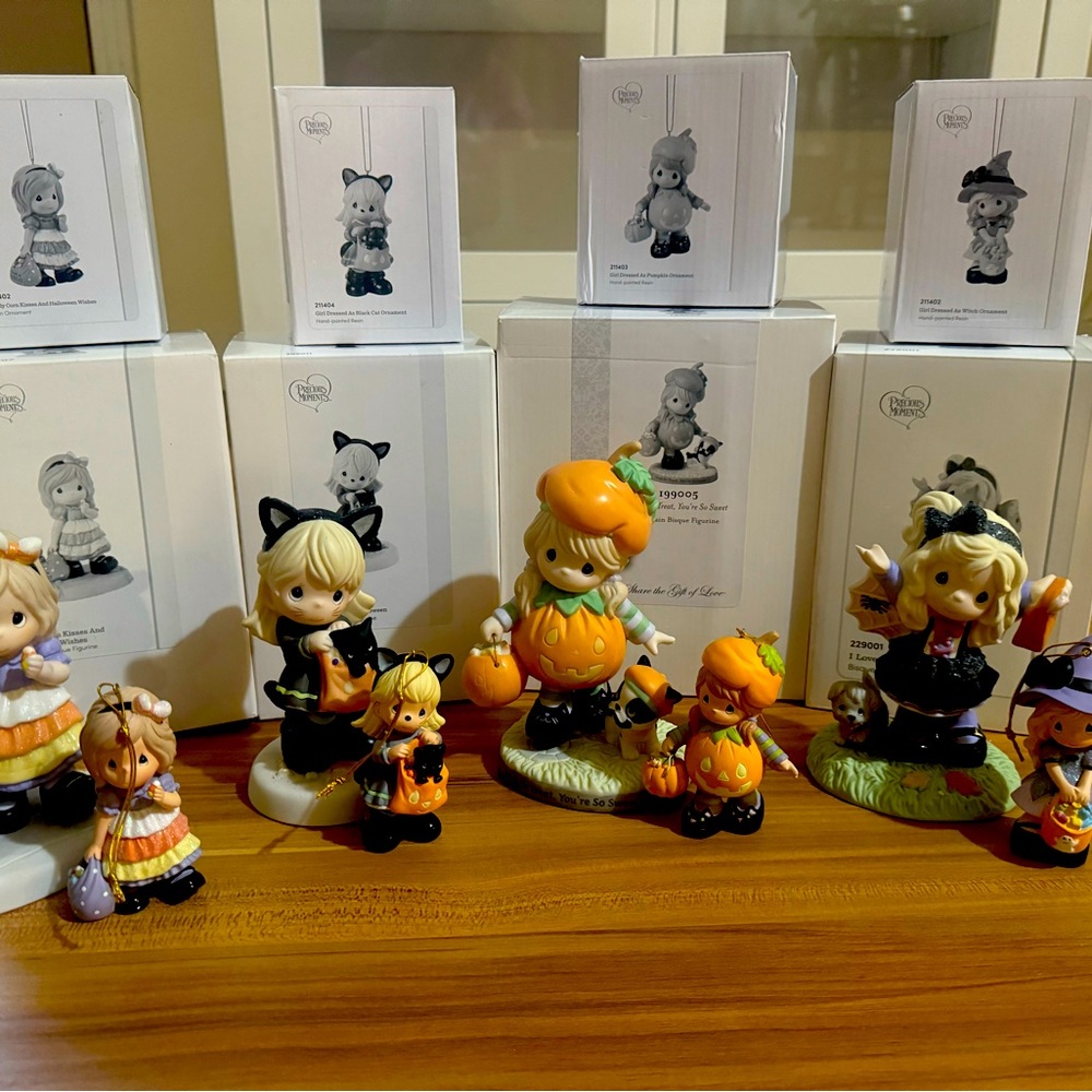 Precious moments Halloween collection